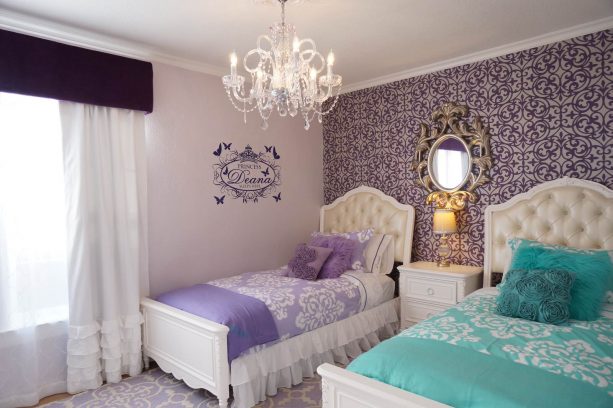 pair a purple bed with a teal bed to create an elegant kids’ bedroom