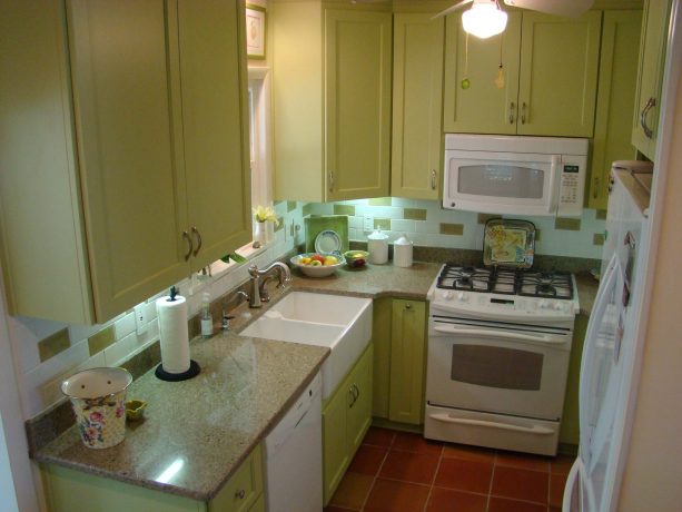 painting raised ranch kitchen cabinets in a bold paint color