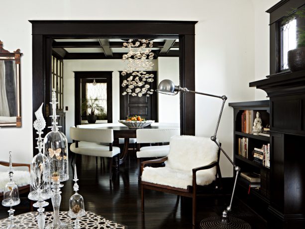 benjamin moore’s black trims are darker than benjamin moore’s white walls for creating a beautiful contrast