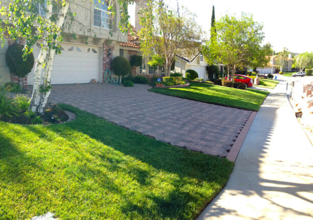 a tidy driveway deserves an interlocking paver with straight edging