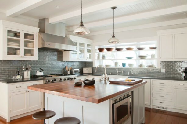 a beach-style kitchen deserves built-in window shelves