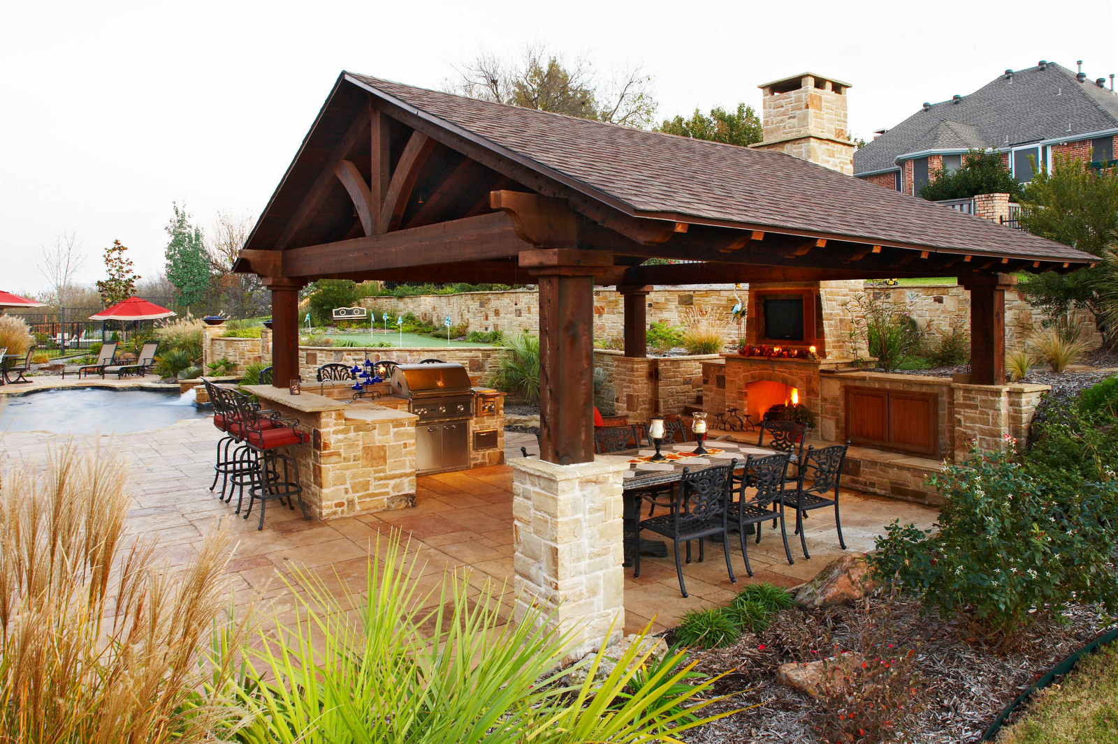 12 Cedar Patio Covers That Will Absolutely Inspire You